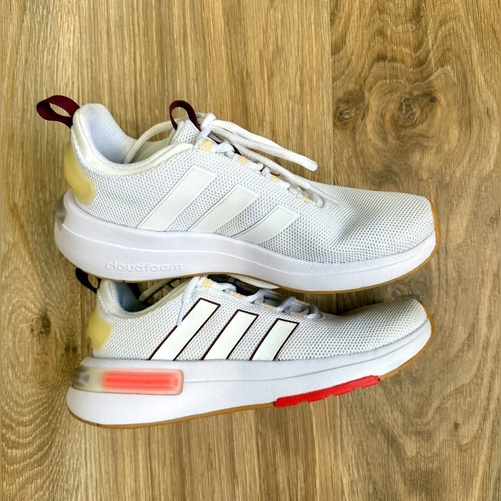 adidas Racer TR23 Running Sneaker - White Burgundy, Size 6 EUC